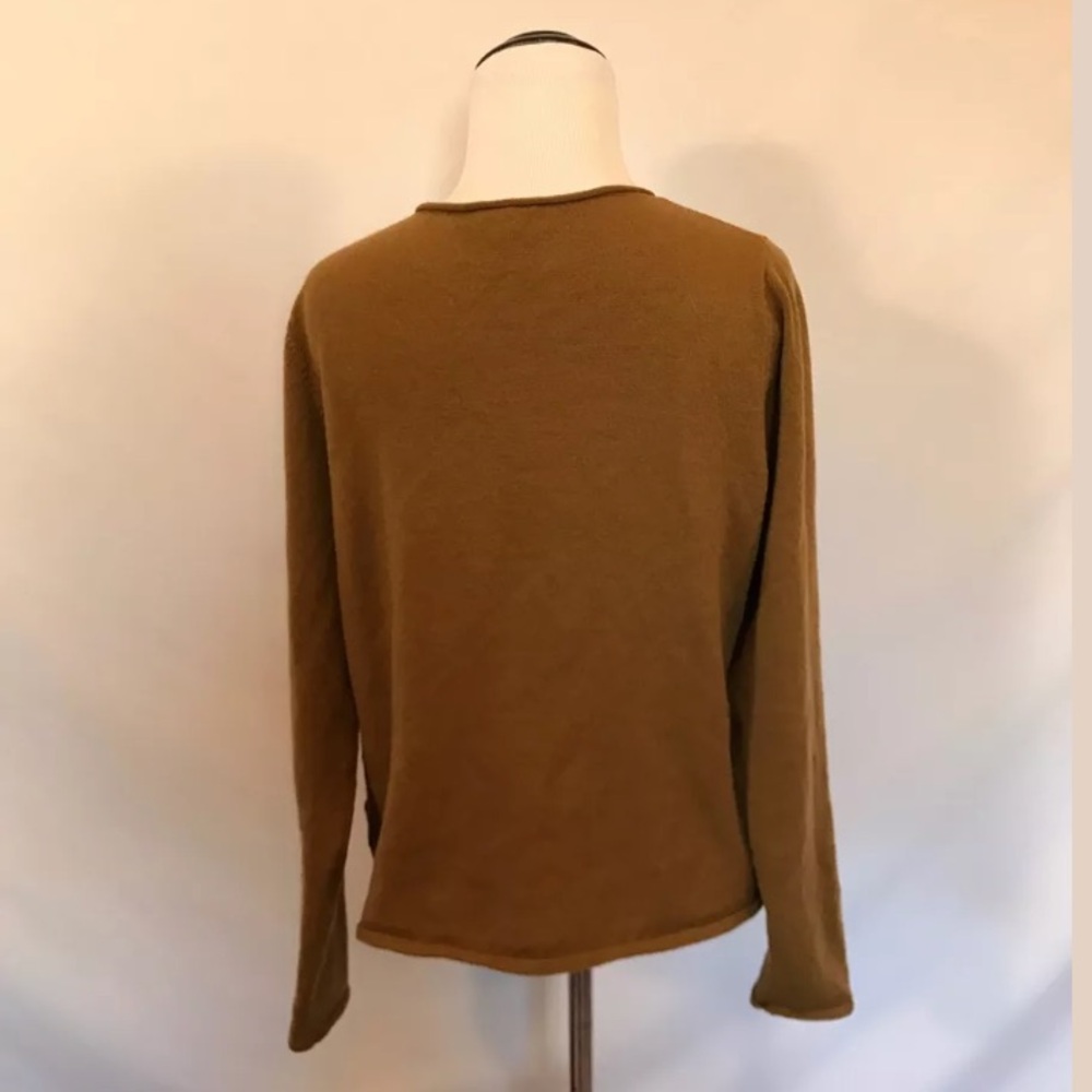 Eileen Fischer Merino Wool V-neck Sweater - Picture 4 of 6